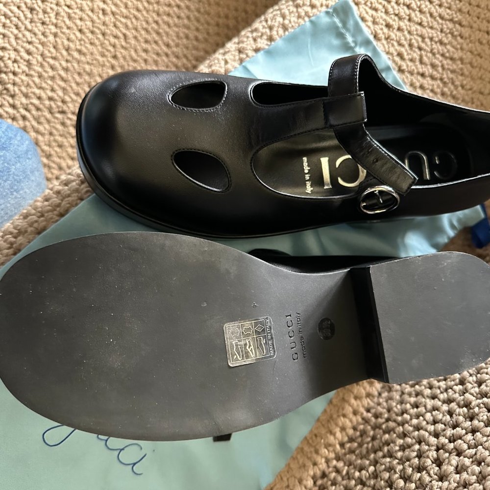 Black Gucci Mary Janes 39.5 - Picture 5 of 7